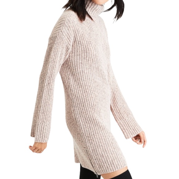 American Eagle Outfitters Dresses & Skirts - NWOT American Eagle Knit Sweater Dress XL